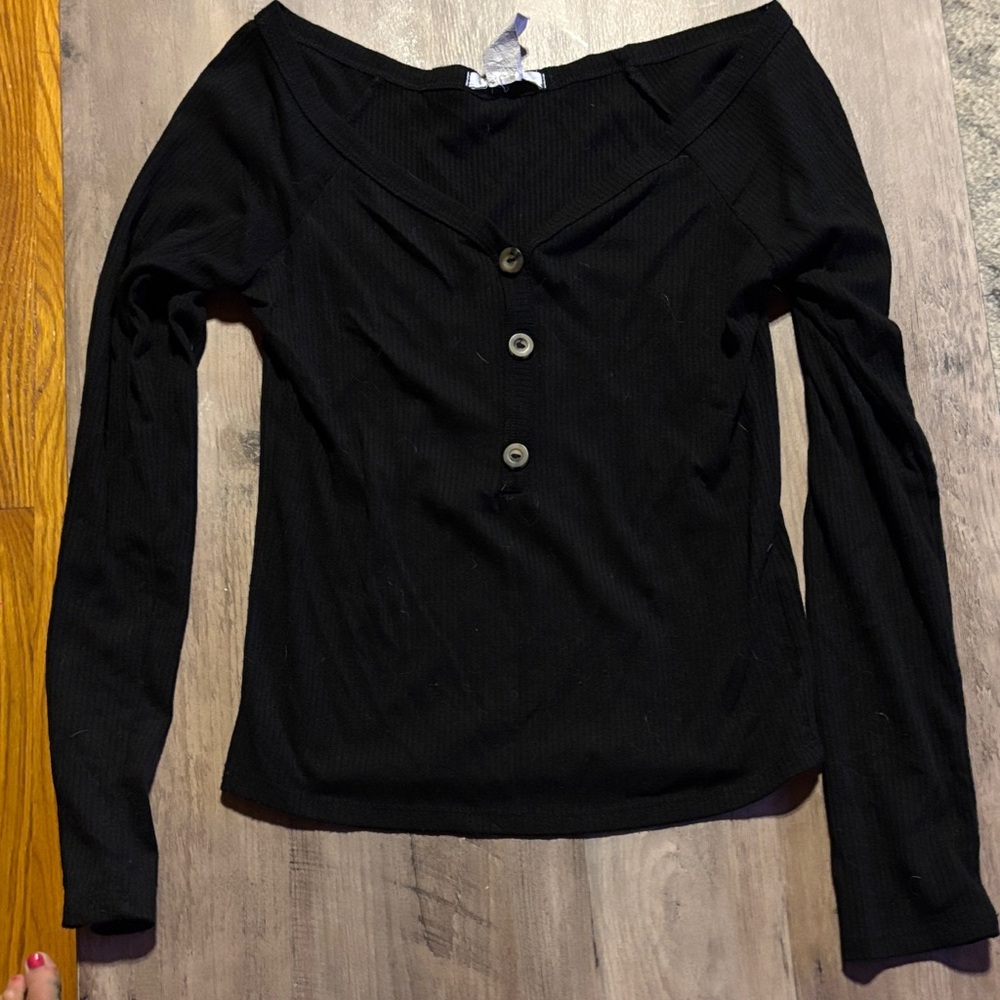 Black Off-Shoulder Buttoned Women's Top